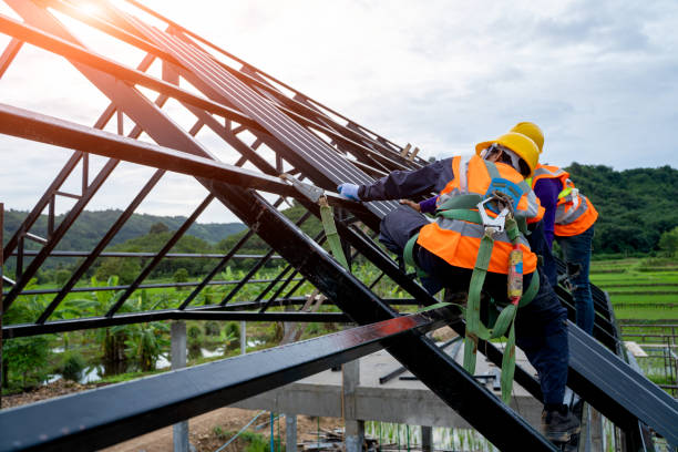 Best Shingle Roofing Installation  in Moses Lake North, WA